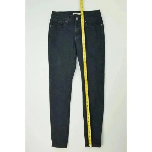 Levi's 27X30 Womens Curvy Skinny Black Denim Jeans Black Logo Tag Red Pocket Tag - Picture 8 of 12
